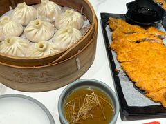 -馋三尺蟹粉小笼(人民广场店)