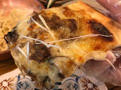 烤牛肉披萨-I HOLIC艾豪丽披萨(KKone店)