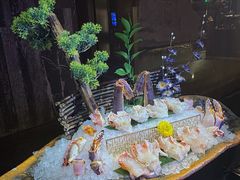 -蟹犇前•帝王蟹雪蟹(陆家嘴店)