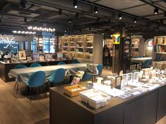 -光海书局(南京东路第一百货店)