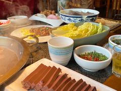 -小天鹅火锅·一线江景洪鼎旗舰店(洪崖洞店)