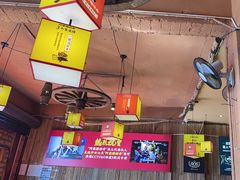 -阿婆情腊排骨火锅(金虹路店)