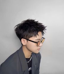 -藤野造型烫发染发