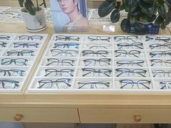 -康利眼镜·蔡司战略合作店(龙泉书房店)