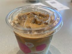 -瑞幸咖啡(温江新光天地写字楼店)