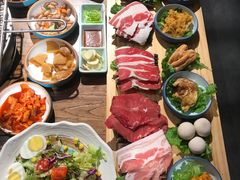 -明洞阿姨·韩式酱蟹烤肉·创意料理(三元桥店)