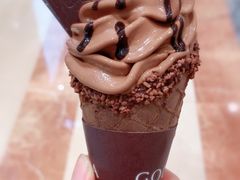 浓醇黑巧味软冰淇淋-GODIVA(月星环球港店)