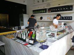 -UNI UNI(环亚凯瑟琳店)