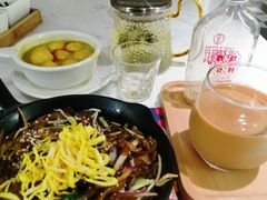 干炒牛河厚多士-食大利香港茶餐厅(南亚风情第一城店)
