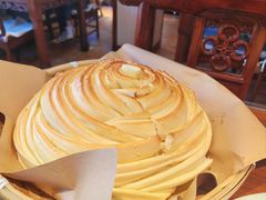 手工大花卷-那家老院子东北菜·饺子·小鸡炖蘑菇(艳华街店)