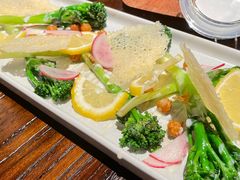 -Brut Eatery悦璞食堂(建国东路店)