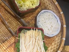 -云荷里·蒸汽石锅鱼·云南菜(中发百旺店)