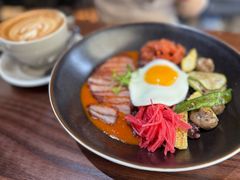 香煎猪颈肉韩式泡菜杂粮饭-blend咖啡部落(卓悦中心店)