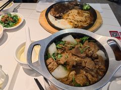 半精半肉牛肉煲-豪享来中西餐厅(隆昌店)