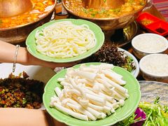 -雀舞云南菜(天津天河城购物中心店)