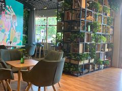 -ZING COFFEE 镜咖啡