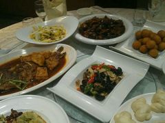 -赶海部落海鲜城(海阳路店)