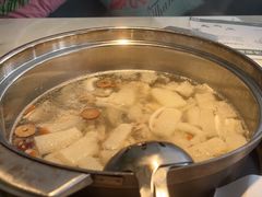 -三个椰子·现砍椰子鸡(金源CBD店)