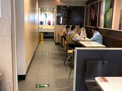 -麦当劳(湖光北街店)