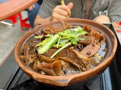 招牌牛腩牛杂煲-包工仔·牛杂自助放题