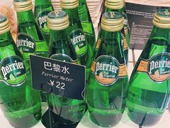 巴黎水原味-81BAKERY(大学路店)