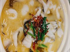 -小菜园新徽菜(宜兴八佰伴店)