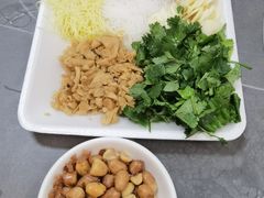 -官塘陈记鱼生·潮汕砂锅粥·牛肉火锅(潮枫路总店)