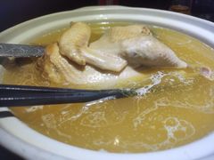 招牌清炖鸡汤-房陵农家(东亭店)