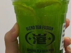 -港究茶·冠军丝袜奶茶(皇庭广场店)