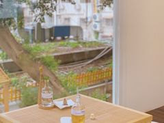 靠窗位-椿风·养身茶饮(吉大店)