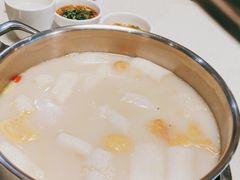 -煲王粤菜餐厅(中侨中心店)