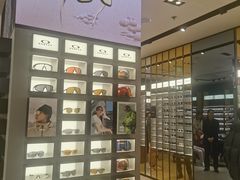 -LensCrafters亮视点(东方新天地店)