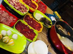 -彩鹿·潮汕·鲜牛肉·自助火锅(伊电园店)