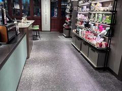 -星巴克臻选(上海今潮8弄店)