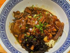 -沪西老弄堂面馆(定西路店)