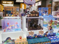 -泡泡玛特POPMART(杭州乐堤港店)