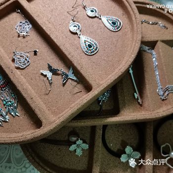 种草宝贝  前阵子宜家推出新款波嘉软木首饰收纳盒