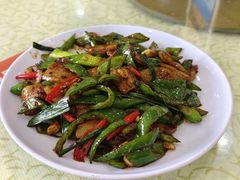 -鹏城人家海鲜酒家·23年老字号(较场尾店)