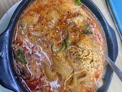 -小街曹师傅砂锅麻辣烫(亚泰大街店)