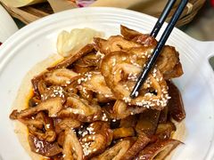 -老鼎万春卤菜(五代传承创始老店)