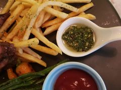 -La Mer Restaurant & Lounge