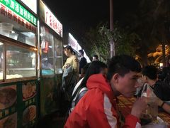 -海南大学南门小吃一条街(海甸三西路店)