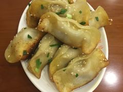 -小姜锅贴(凤凰街店)