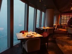 靠窗位-广州四季酒店·佰鲜汇·现代法餐