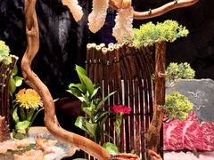 -蟹犇前•帝王蟹雪蟹(陆家嘴店)