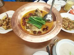 -饭怕鱼·黄焖鲟龙鱼(湖大店)
