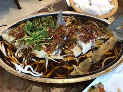 明炉跳水鱼-自游人·美食一楼·地道徽菜(三十年名店)