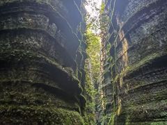 -梭布垭石林景区