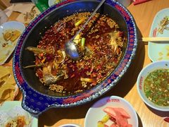 -何师傅美蛙鱼头(汉街店)