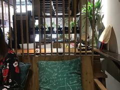-八月美食小馆(银泰城总店)
